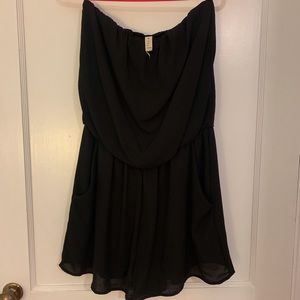 Pixi + Ivy - Romper - Off Shoulder-Size Large-NWOT